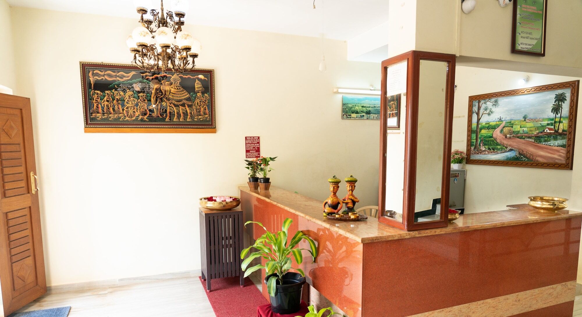 Hotel Victoriyah Thanjavur Luaran gambar